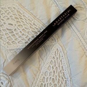 Anastasia Beverly Hills Microstroke Brow Pen shade BLONDE brand new eyebrows